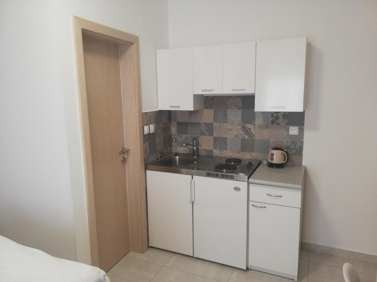 Apartment Susanj Karlobag Ngoại thất bức ảnh
